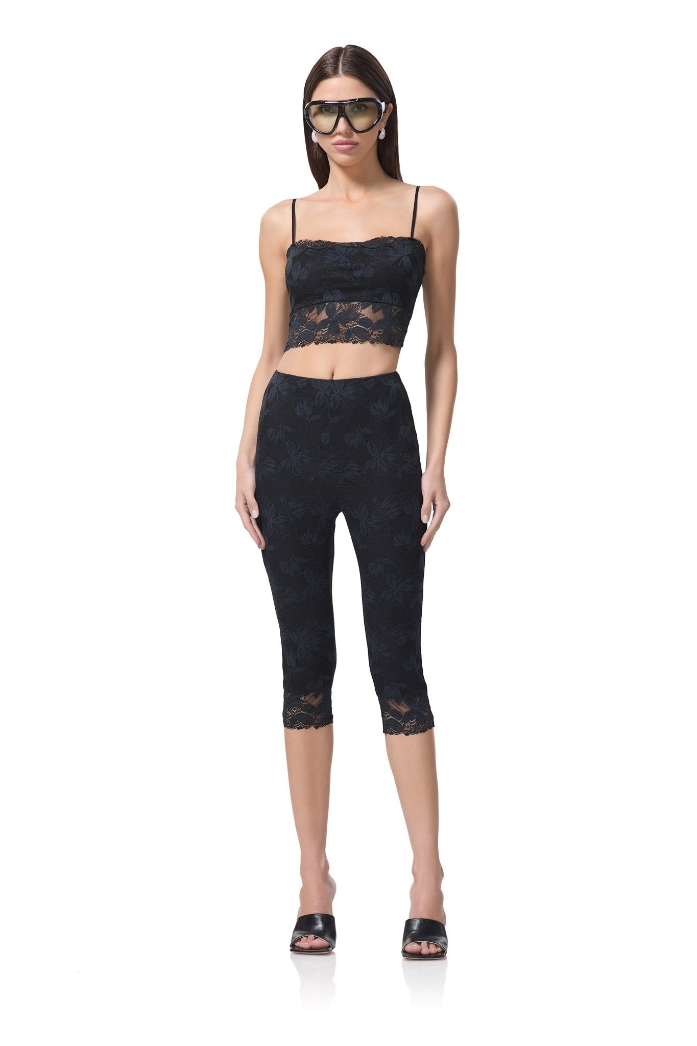 Mikeala Lace Capri Legging - Noir - AFRM